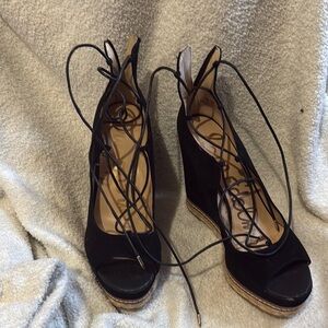 Elegant Black Lace-Up Women's Shoes